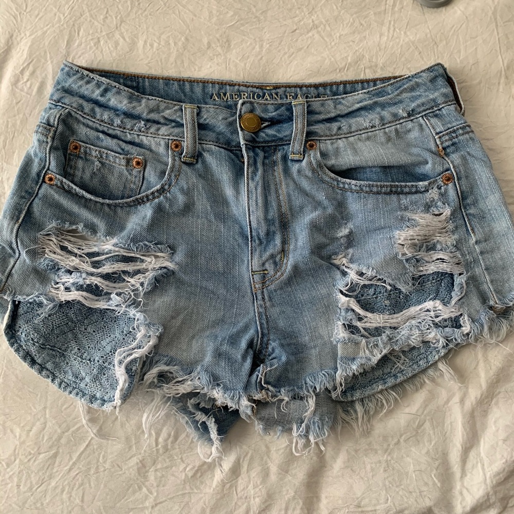 American Eagle High Rise Festival Shorts